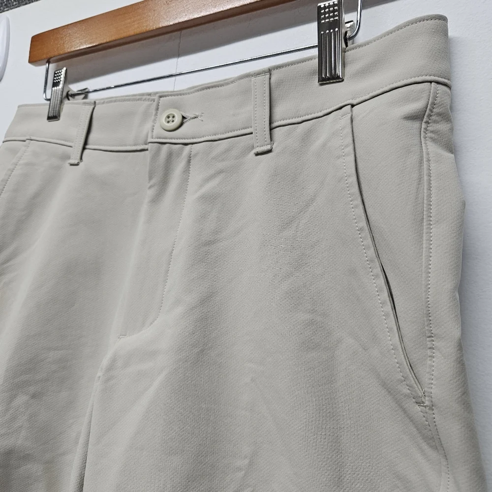 Under Armour Golf Shorts Size 30 Performance Casual - Picture 4 of 12